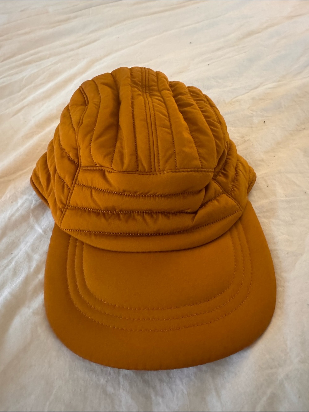 Lulu lemon Quilted Puffer Cap w/fleece